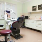 Стоматологический центр Дантистофф на улице Винокурова Фотография 2